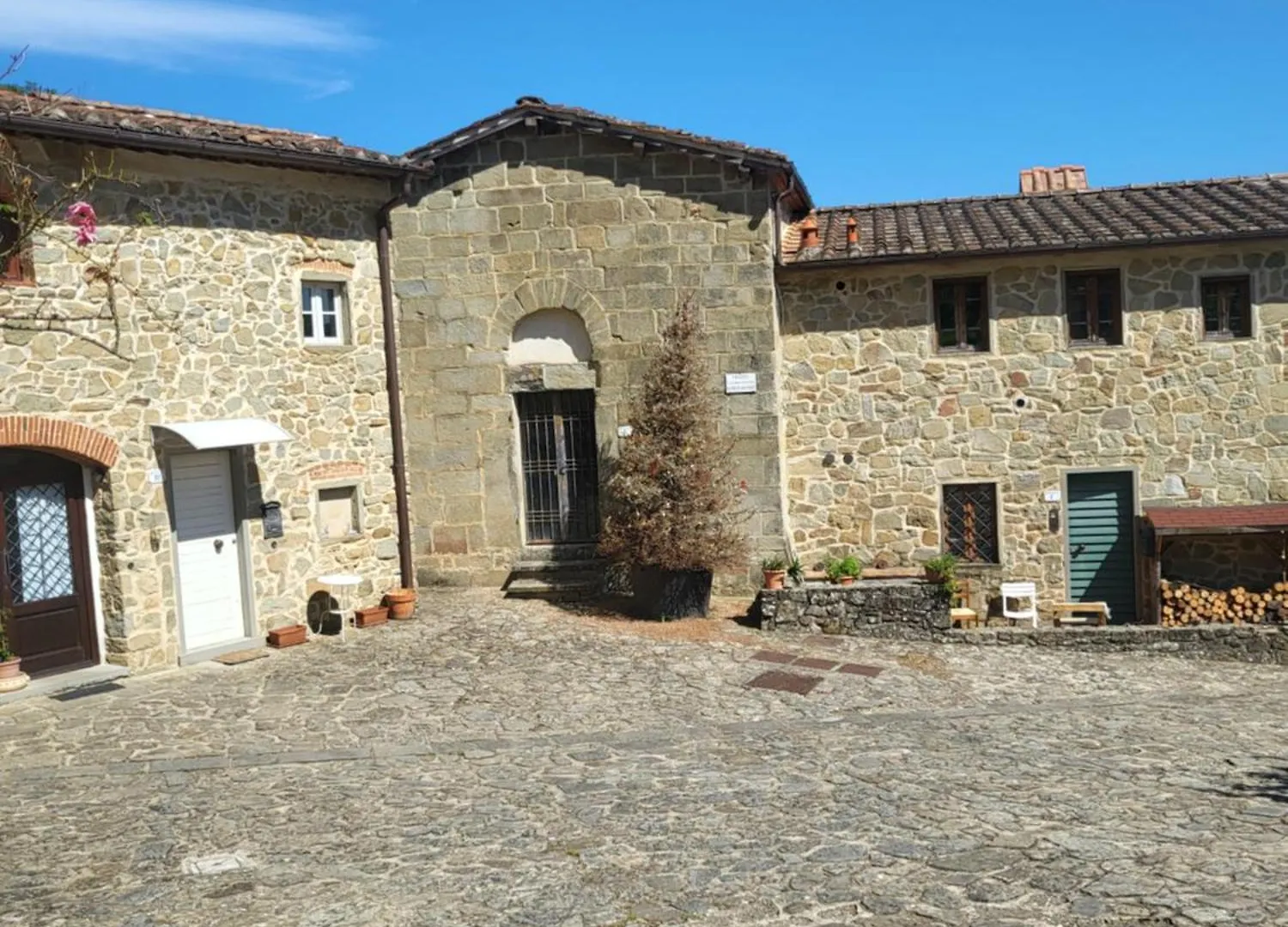 Antico Borgo Di Fabbrica Villa Pistoia